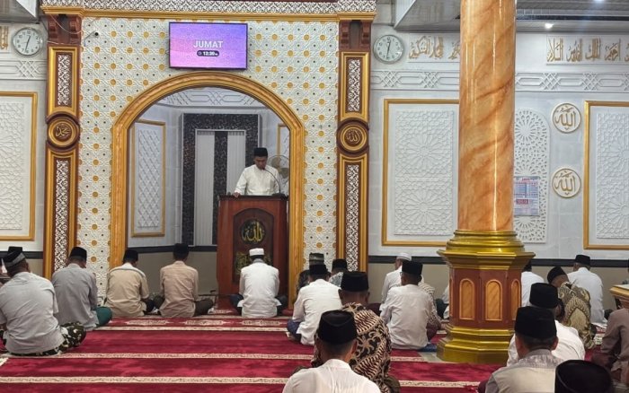 Perkuat Silaturahmi dan Syiar Islam, Tenaga Kependidikan MAN 2 Kerinci Jadi Khatib Jumat di Desa Koto Majidin Hilir Perkuat Silaturahmi dan Syiar Islam, Tenaga Kependidikan MAN 2 Kerinci Jadi Khatib Jumat di Desa Koto Majidin Hilir