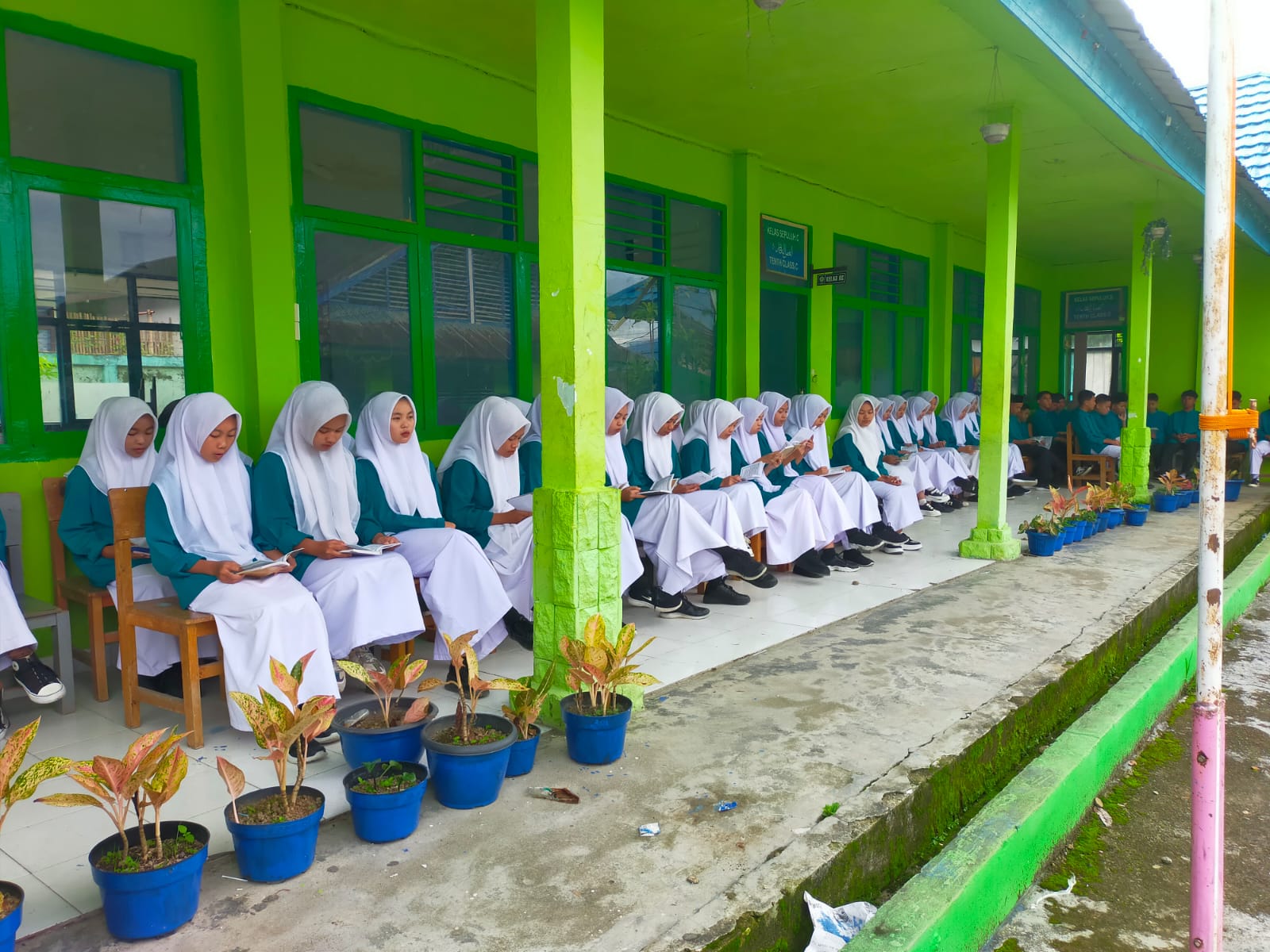 TADARUS AL-QUR'AN DI BULAN RAMADHAN