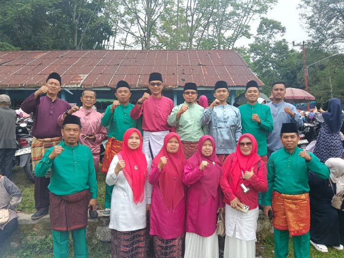 Khidmat, Tenaga Pendidik dan Kependidikan MAN 2 Kerinci Ikuti Upacara HUT ke-81 RI di Lapangan Sebukar Khidmat, Tenaga Pendidik dan Kependidikan MAN 2 Kerinci Ikuti Upacara HUT ke-81 RI di Lapangan Sebukar