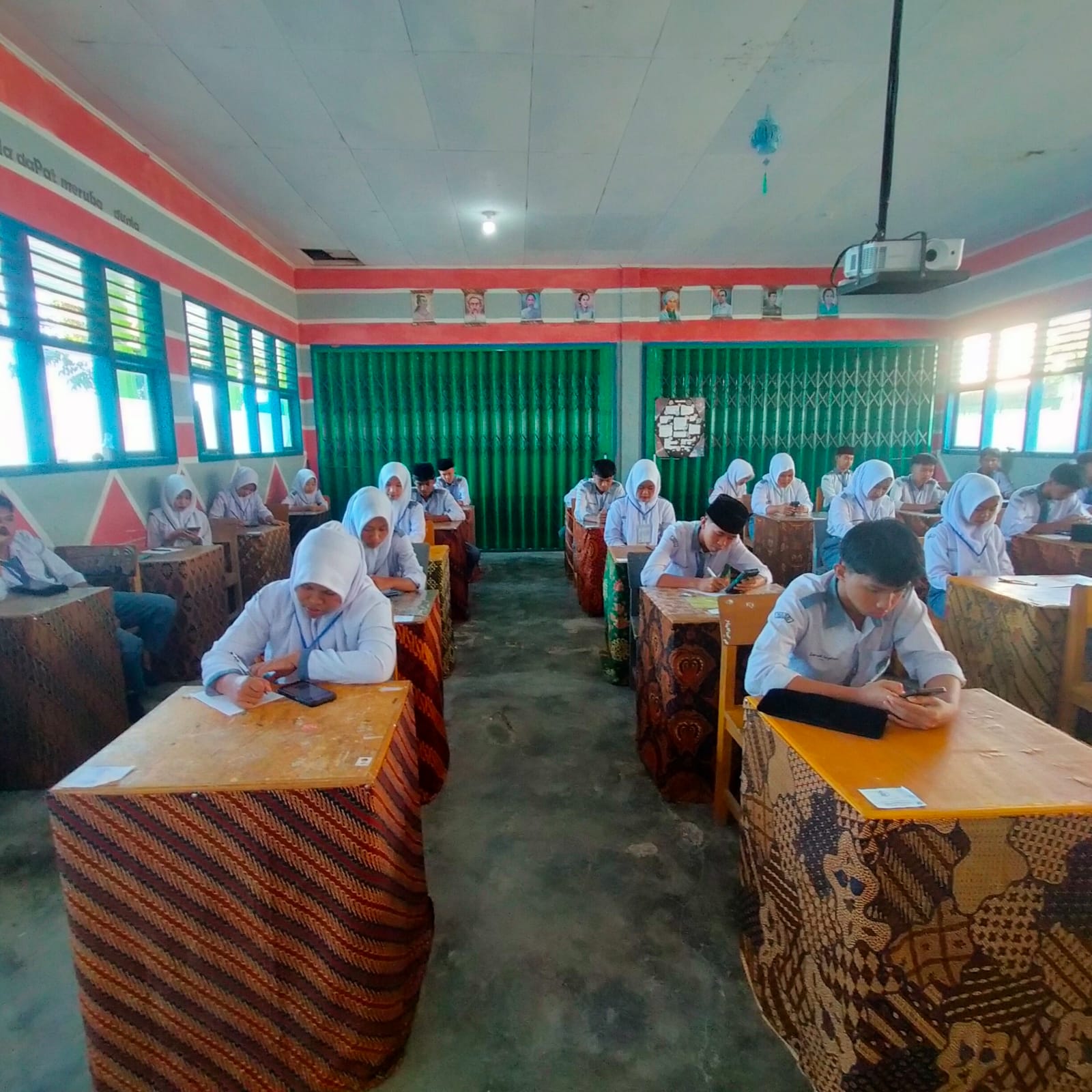 UJIAN SEMESTER GENAP DI MAN 2 KERINCI KEMBALI DILANJUTKAN PASCA LIBUR IDUL ADHA