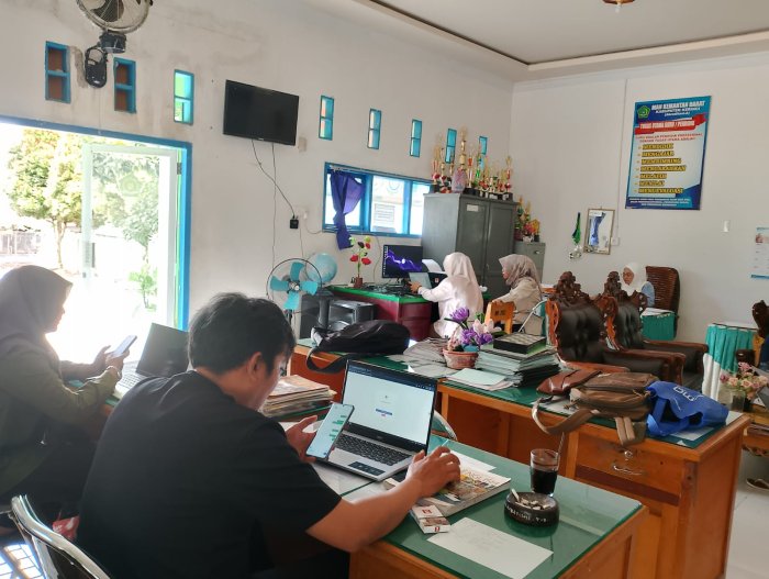 Mantapkan Persiapan, Panitia Ujian Semester Genap MAN 2 Kerinci Siap Gelar Ujian yang Akuntabel dan Sukses