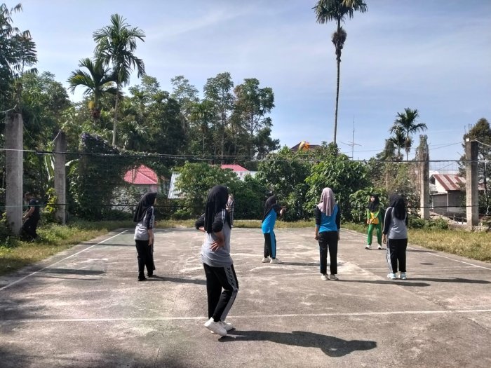 Gelar Latihan Intensif, Tim Voli MAN 2 Kerinci Siap Tempur di Ajang KOMPAS